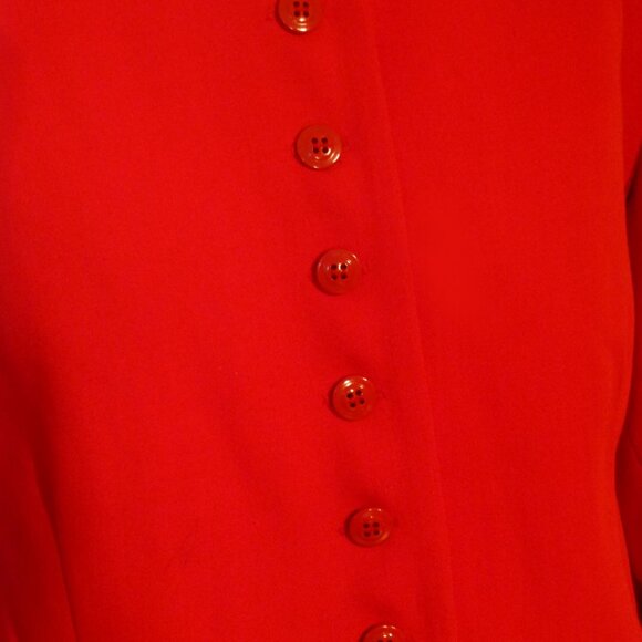 Vintege flattering office blazer or jacket, Size 8, Made in Canada - Picture 3 of 4